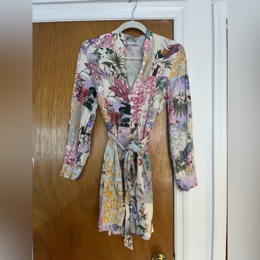 Beautiful linen zara mini dress